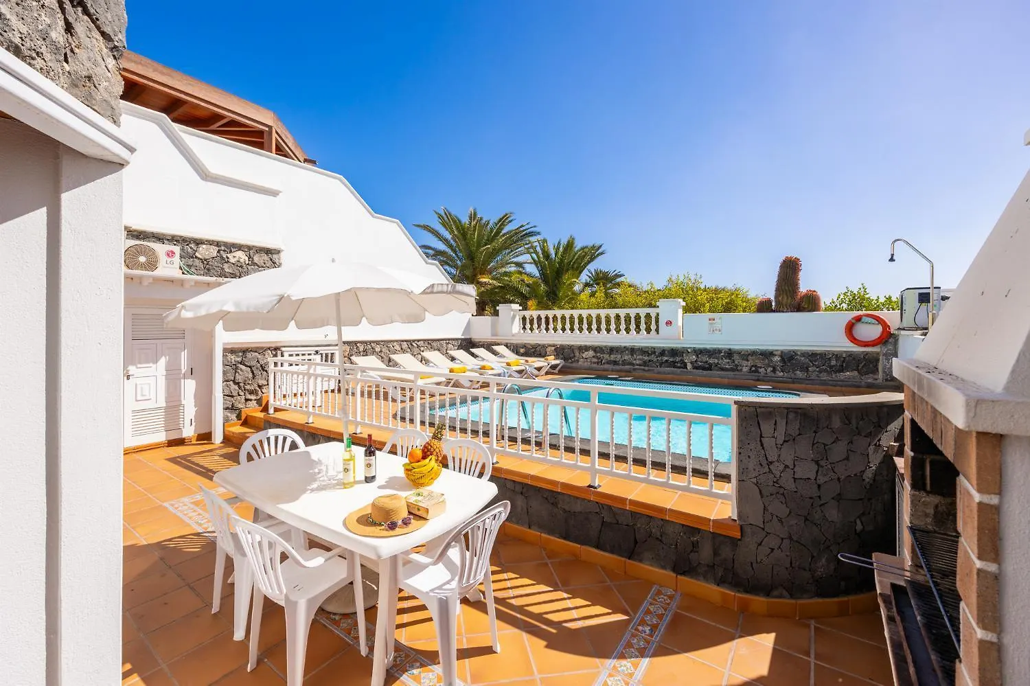 Villa Ramos Uno Puerto Calero España