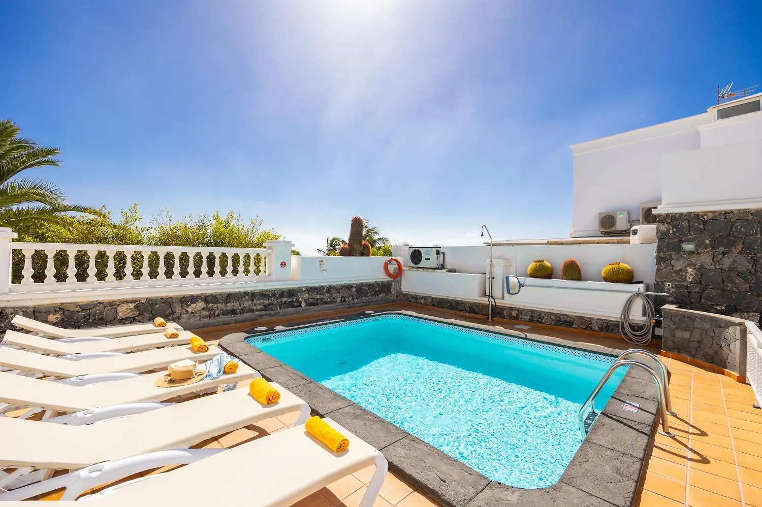 Villa Ramos Uno Puerto Calero España